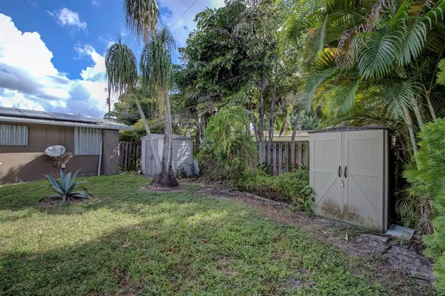 $359,900 | 6116 Northwest 15th Street, Margate, FL 33063