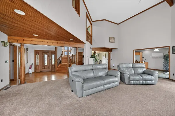 $563,000 | 22370 Montana Drive, Lawrenceburg, IN 47025