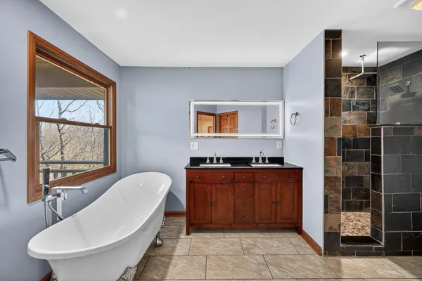 $563,000 | 22370 Montana Drive, Lawrenceburg, IN 47025