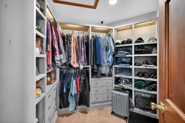 $563,000 | 22370 Montana Drive, Lawrenceburg, IN 47025