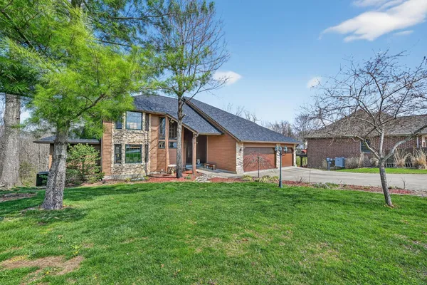 $563,000 | 22370 Montana Drive, Lawrenceburg, IN 47025