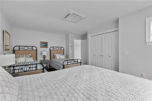 $5,500 | 36 Keeher Avenue, Newport, RI 02840