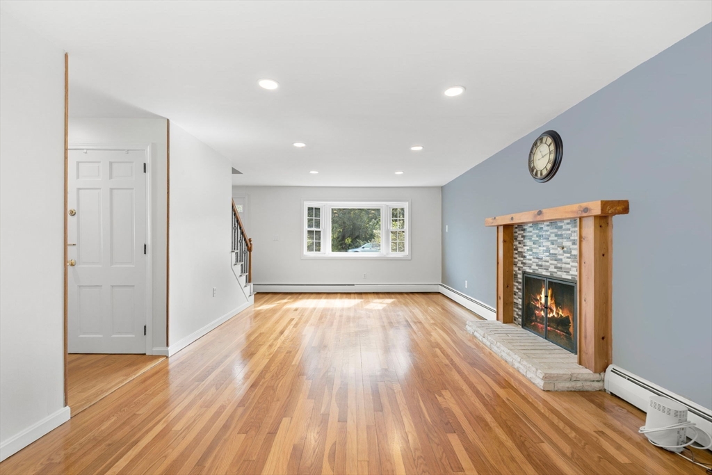 83 Lowell Street Andover, MA 01810 - Photo 4 of 25