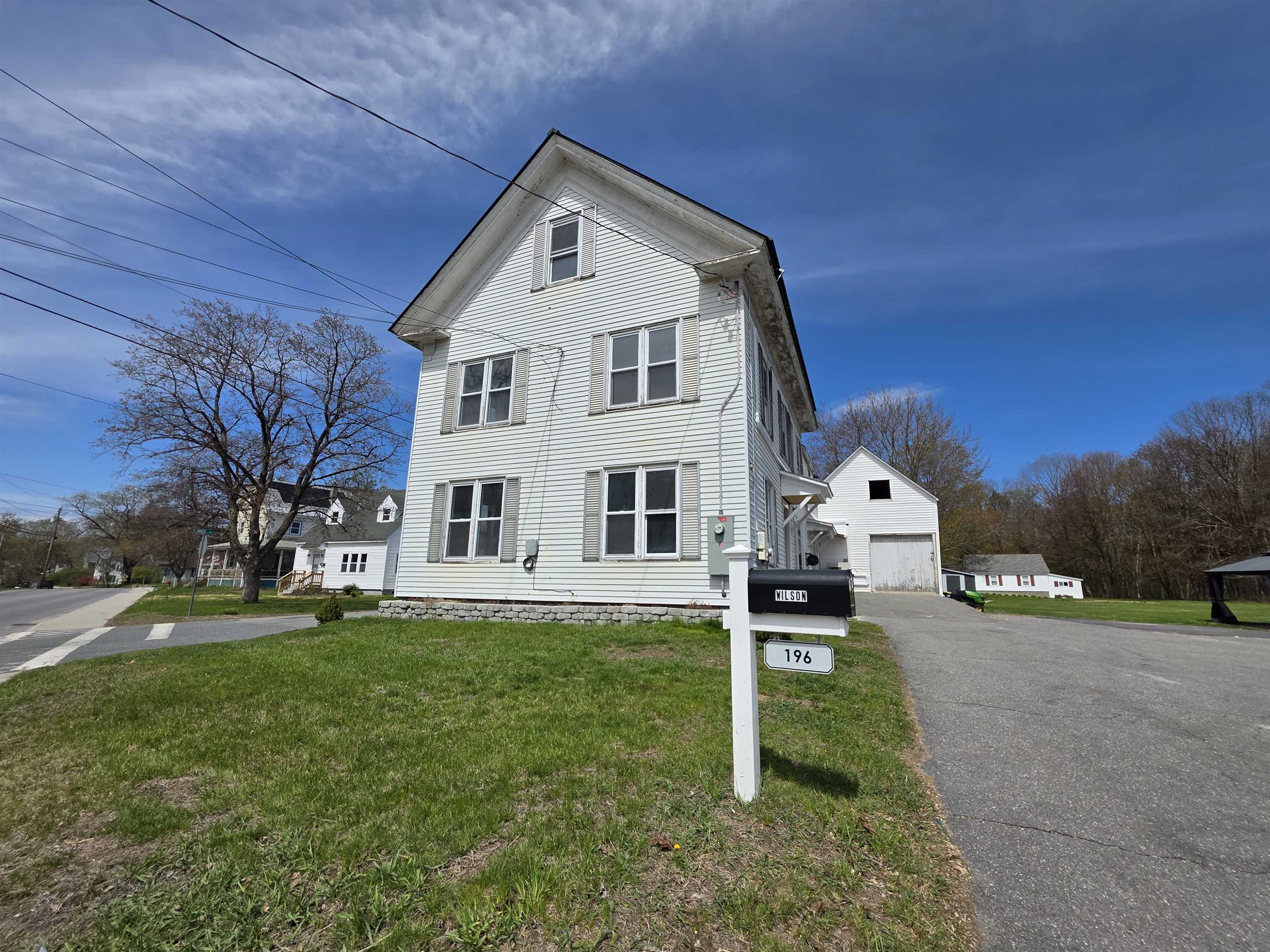 196 Union Street Springfield, VT 05156 - Photo 2 of 47