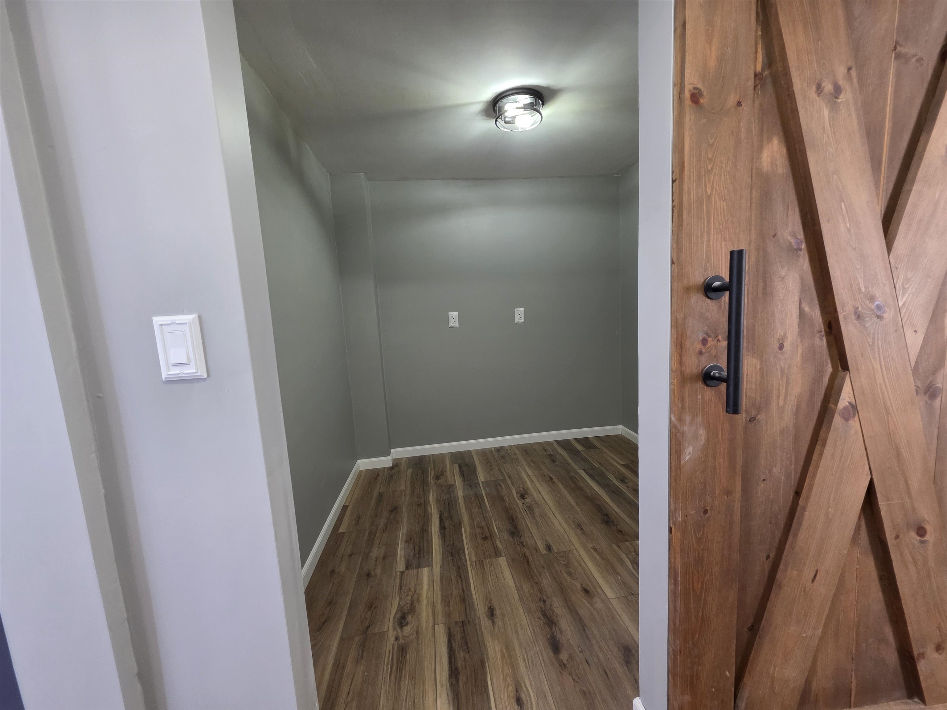 196 Union Street Springfield, VT 05156 - Photo 22 of 47