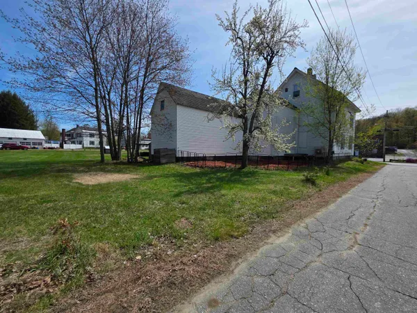 $375,000 | 196 Union Street, Springfield, VT 05156