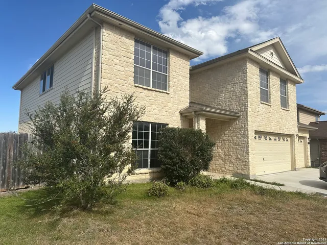 $2,850 | 2511 Fayette Drive, New Braunfels, TX 78130