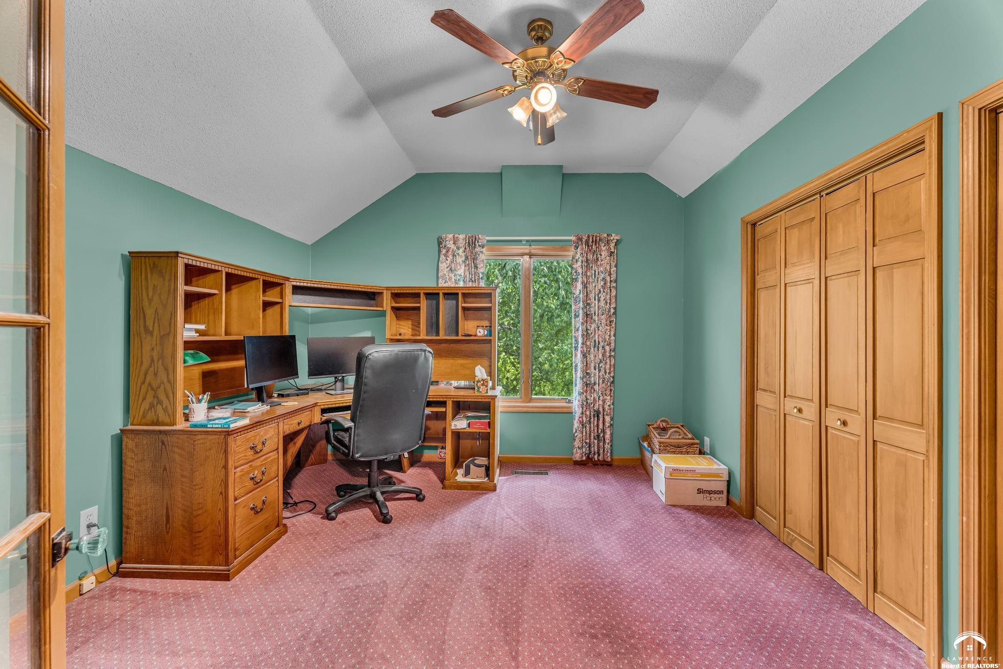 995 East 1549th Road Lawrence, KS 66046 - Photo 37 of 79 Gallery Image 37