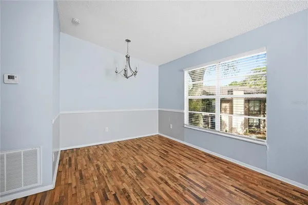 $1,895 | 4022 Tumble Wood Trail, Unit 201, Tampa, FL 33613