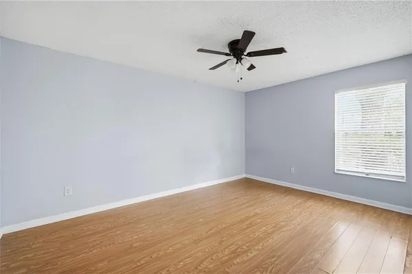 $1,895 | 4022 Tumble Wood Trail, Unit 201, Tampa, FL 33613