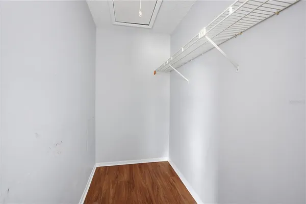 $1,895 | 4022 Tumble Wood Trail, Unit 201, Tampa, FL 33613