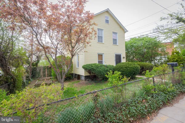 $450,000 | 2129 Channing Street Northeast, Washington, DC 20018