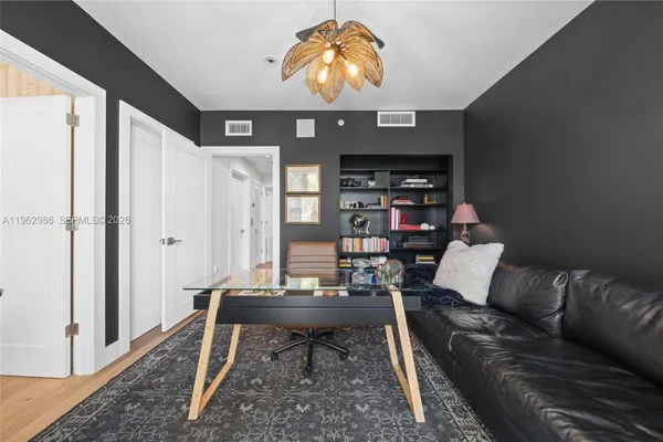 $2,150,000 | 95 North Shore Drive, Miami Beach, FL 33141