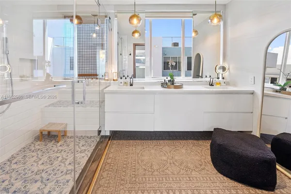 $2,150,000 | 95 North Shore Drive, Miami Beach, FL 33141