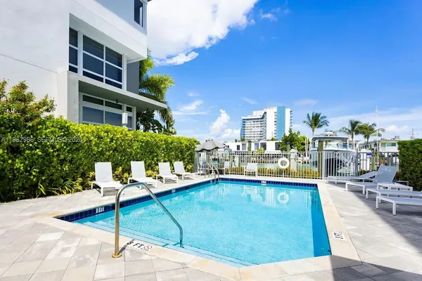 $2,150,000 | 95 North Shore Drive, Miami Beach, FL 33141