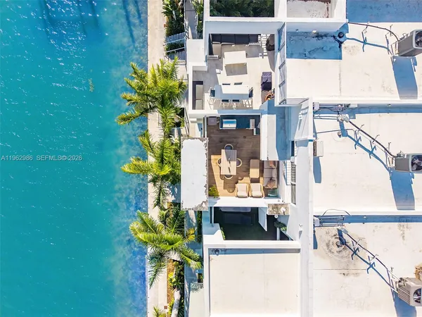 $2,150,000 | 95 North Shore Drive, Miami Beach, FL 33141