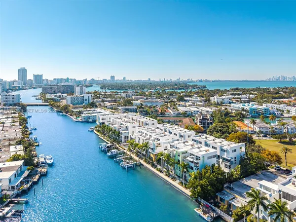 $2,150,000 | 95 North Shore Drive, Miami Beach, FL 33141