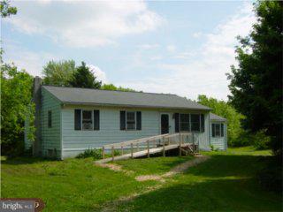 379 West Thatcher Road Quakertown, PA 18951 - Photo 1 of 4 Gallery Image 1