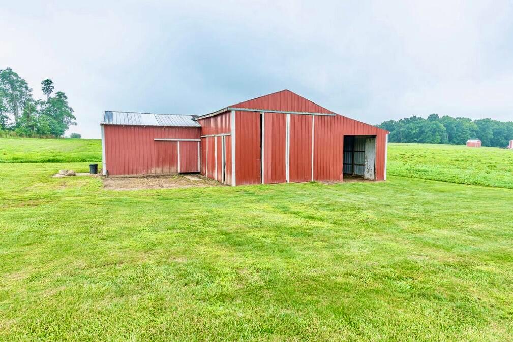 17679 Murray Road Mount Vernon, OH 43050 - Photo 10 of 40 7533C79D-E845-4AD5-8753-E2CEE21C4E99_1_2