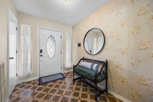 $299,999 | 5010 Colombia Drive, Pasadena, TX 77505