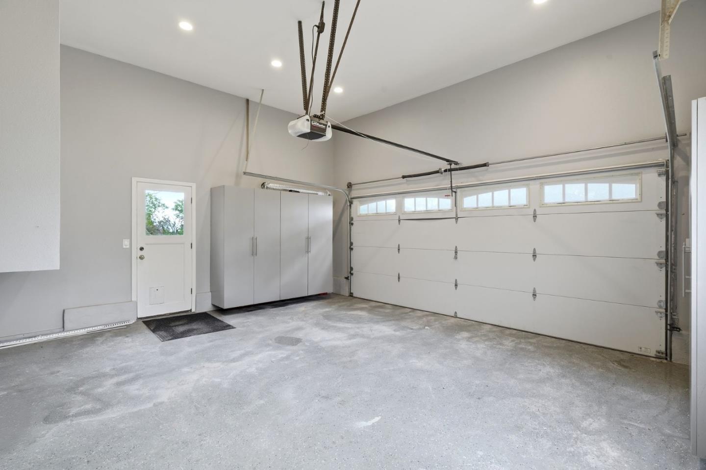 10140 Hillcrest Road Cupertino, CA 95014 - Photo 36 of 39