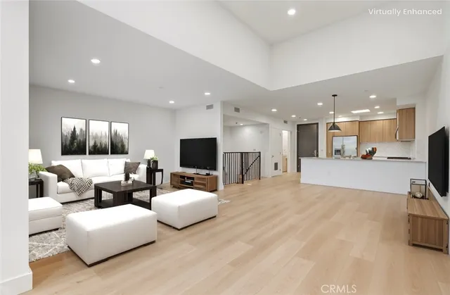 $6,395 | 12078 Guerin Street, Unit 104, Studio City, CA 91604