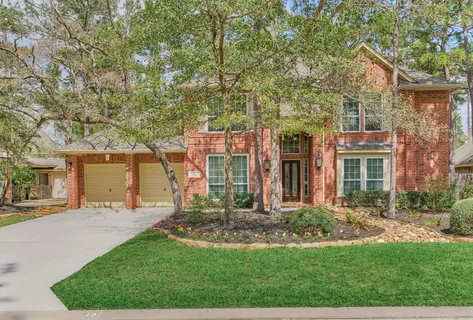 $795,000 | 18 Gallant Oak Place, The Woodlands, TX 77381
