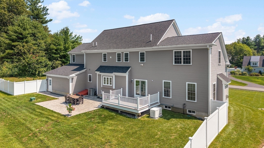 11 Goose Pond Path Bolton, MA 01740 - Photo 23 of 33 Gallery Image 23