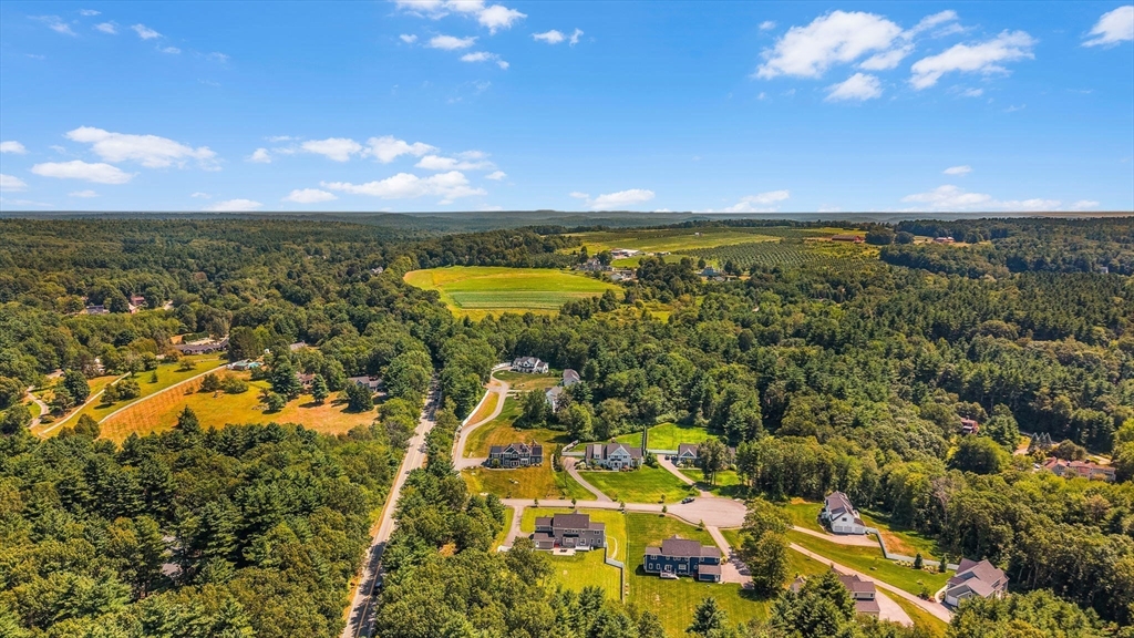11 Goose Pond Path Bolton, MA 01740 - Photo 27 of 33 Gallery Image 27