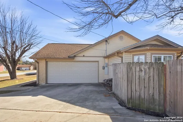 $375,000 | 1909 Killarney Drive, Leander, TX 78641