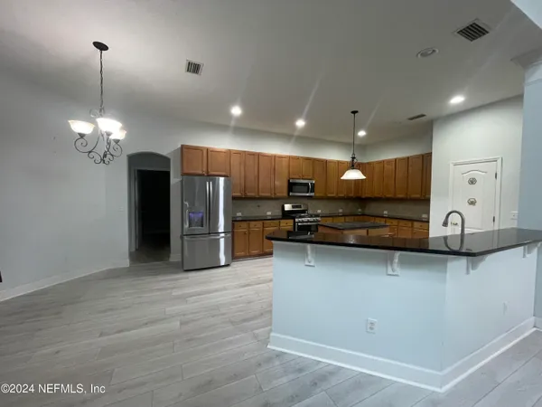 $3,200 | 372 Alvar Circle, St. Johns, FL 32259