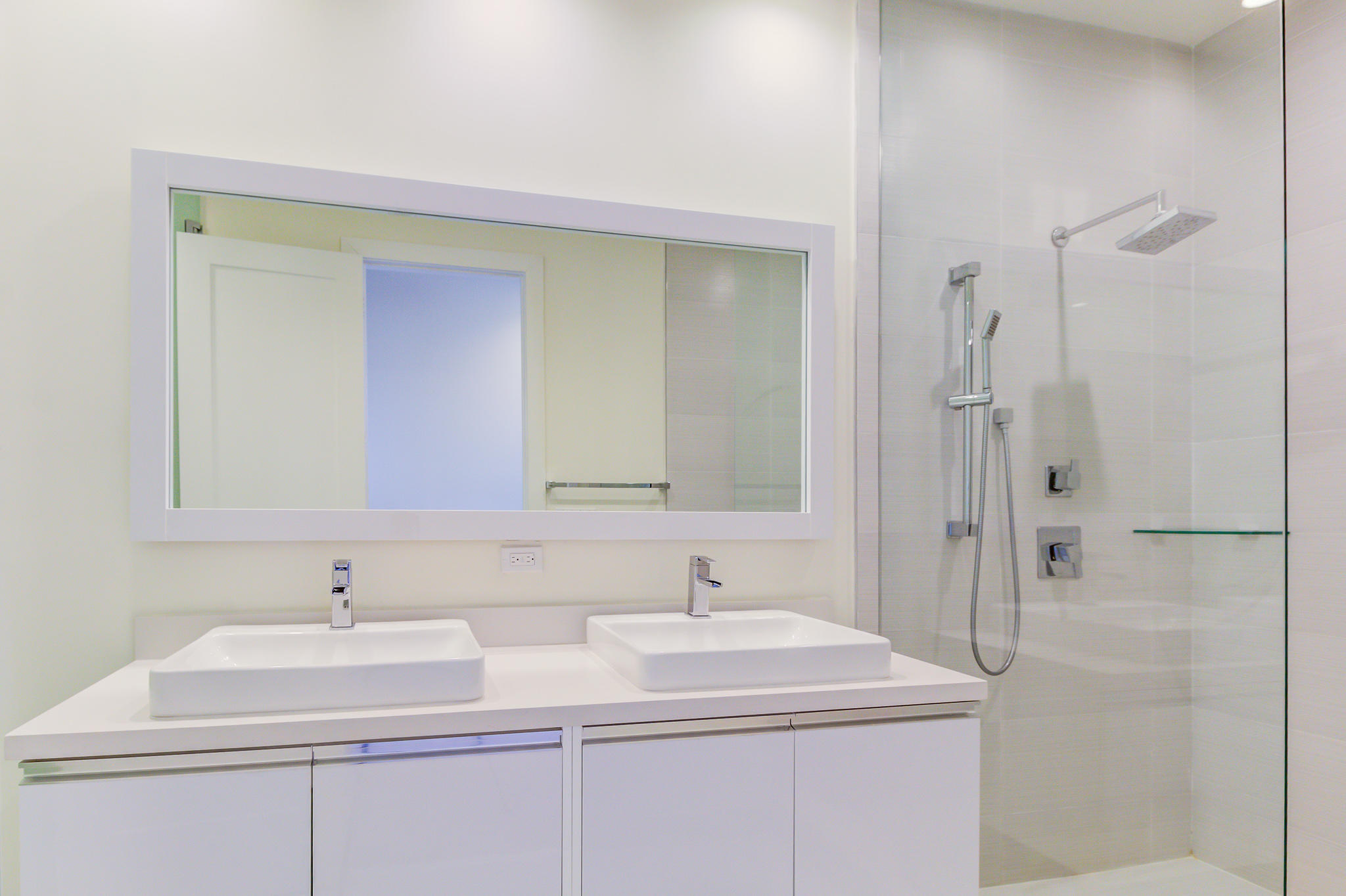 6415 Northwest 102nd Path, Unit 201 Doral, FL 33178 - Photo 12 of 41 a bathroom with a sink and a mirror