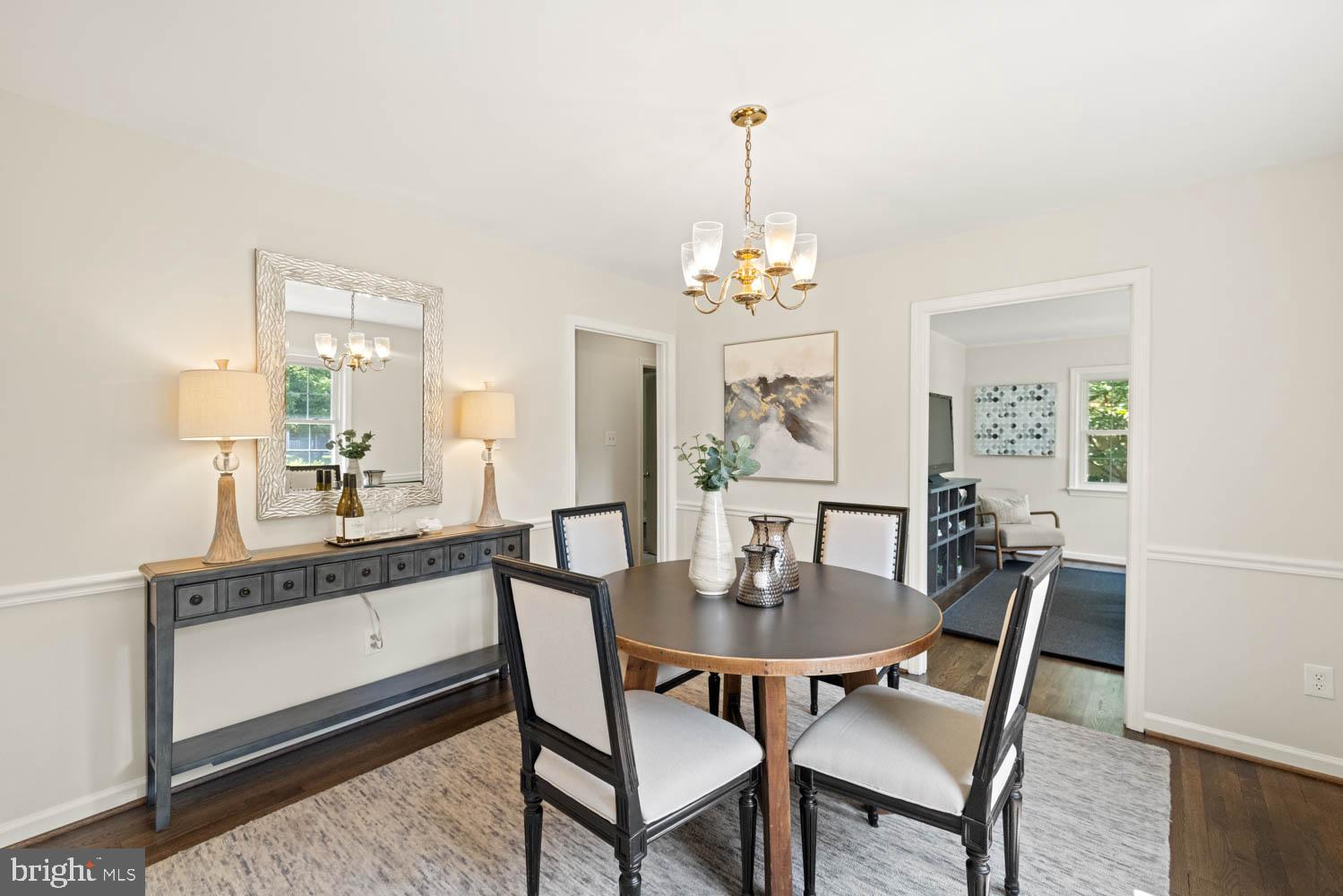 7709 Hayfield Road Alexandria, VA 22315 - Photo 13 of 41 dining room