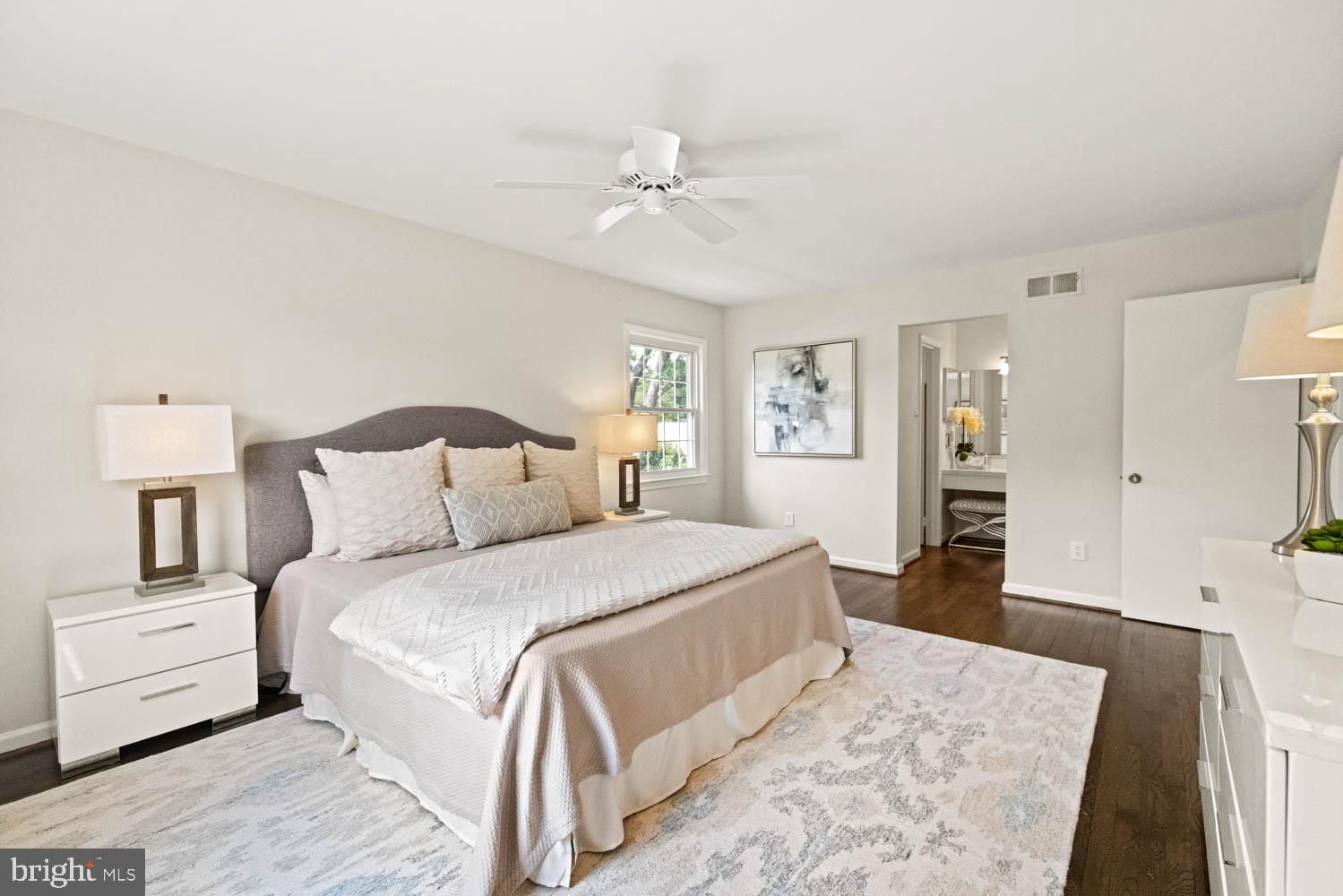 7709 Hayfield Road Alexandria, VA 22315 - Photo 23 of 41 master bedroom