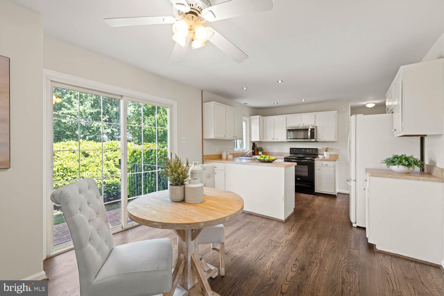7709 Hayfield Road Alexandria, VA 22315 - Photo 9 of 41 eat-in kitchen