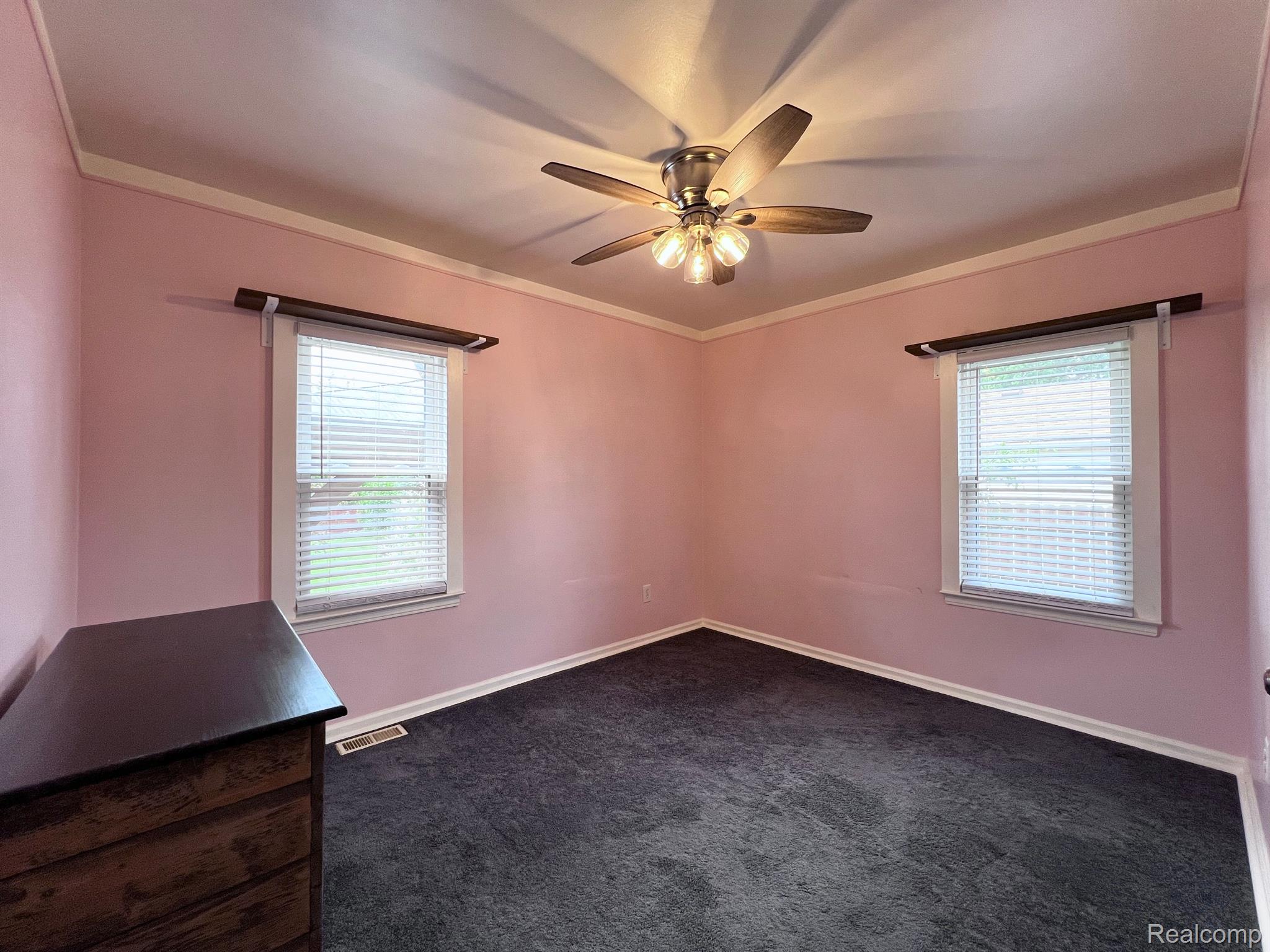 8488 Harding Street Center Line, MI 48015 - Photo 25 of 42 Gallery Image 25