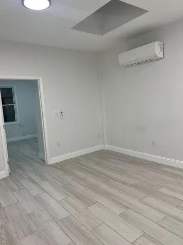 $2,900 | 102-03 Northern Boulevard, Unit 2R | East Elmhurst