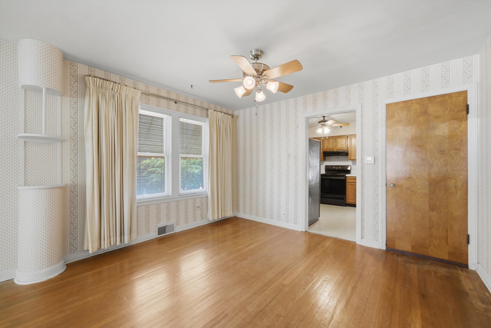 2416 2nd Avenue North Riverside, IL 60546 - Photo 7 of 33