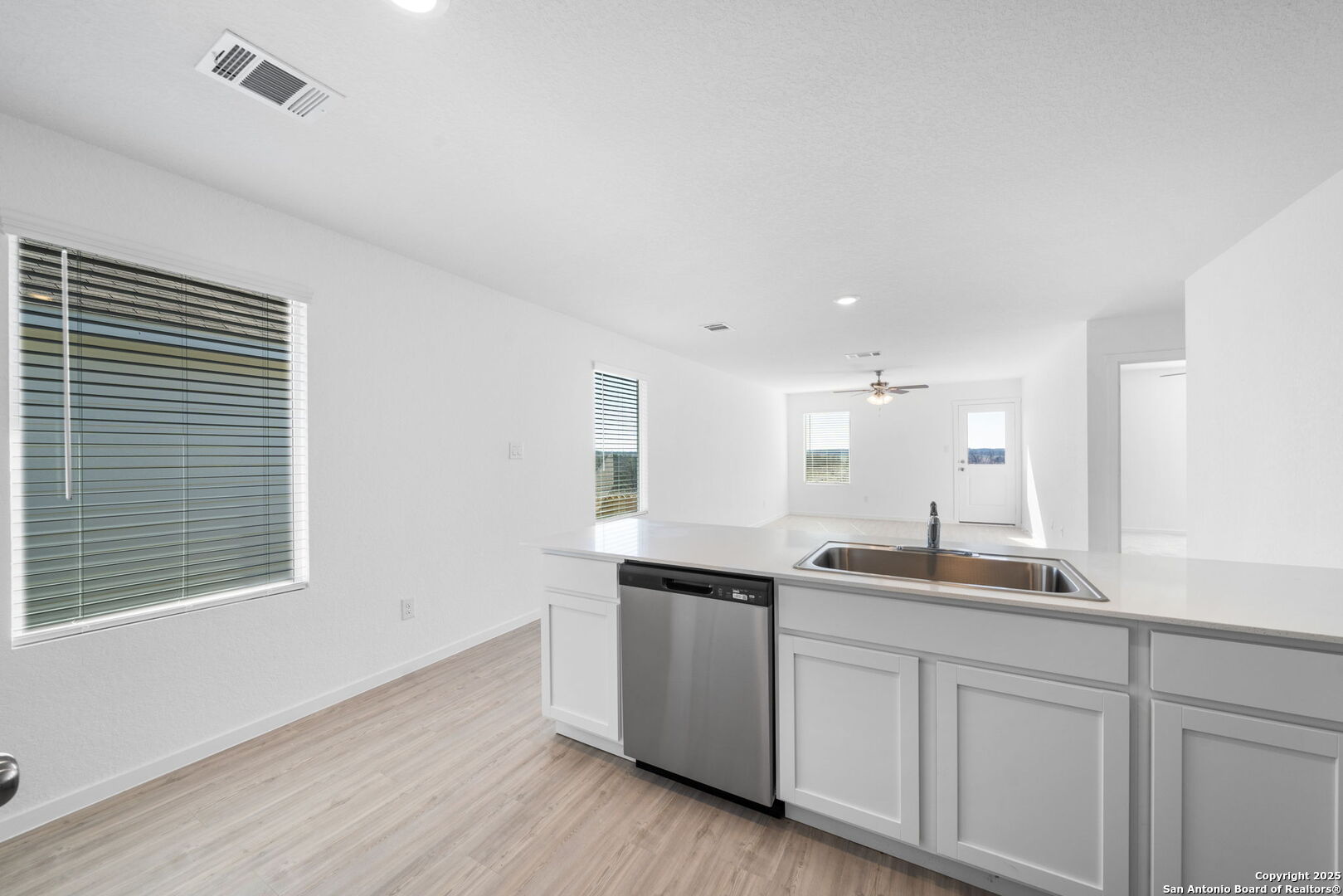 3707 Moon Hl Road New Braunfels, TX 78132 - Photo 11 of 25