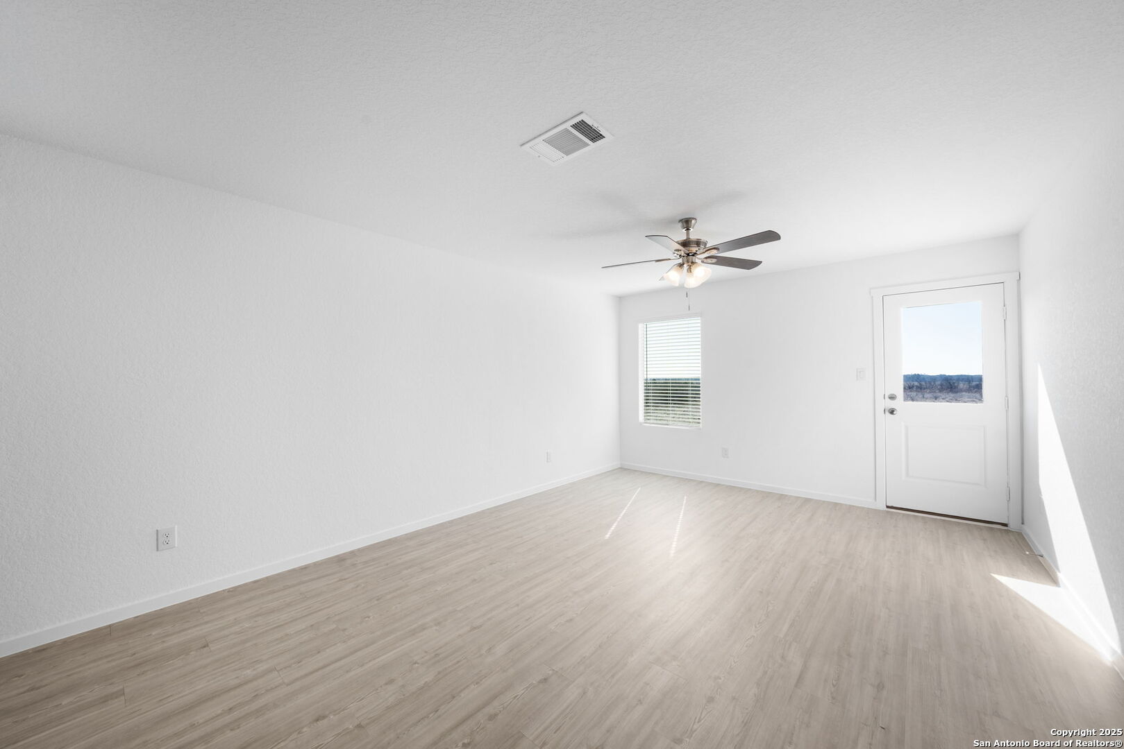 3707 Moon Hl Road New Braunfels, TX 78132 - Photo 8 of 25