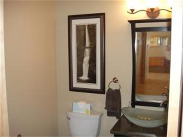 5488 Leslie Lane Southwest Rochester, MN 55902 - Photo 2 of 27 Gallery Image 2