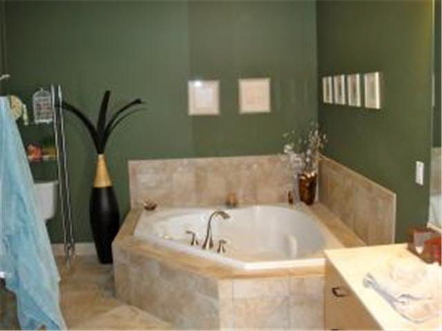 5488 Leslie Lane Southwest Rochester, MN 55902 - Photo 22 of 27 Gallery Image 22