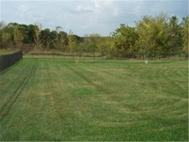 5488 Leslie Lane Southwest Rochester, MN 55902 - Photo 6 of 27 Gallery Image 6