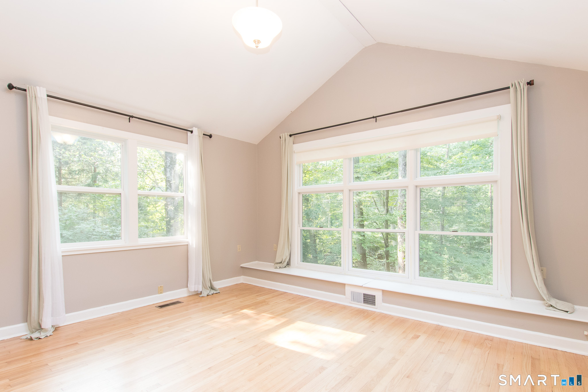 211 New Canaan Road Wilton, CT 06897 - Photo 26 of 40