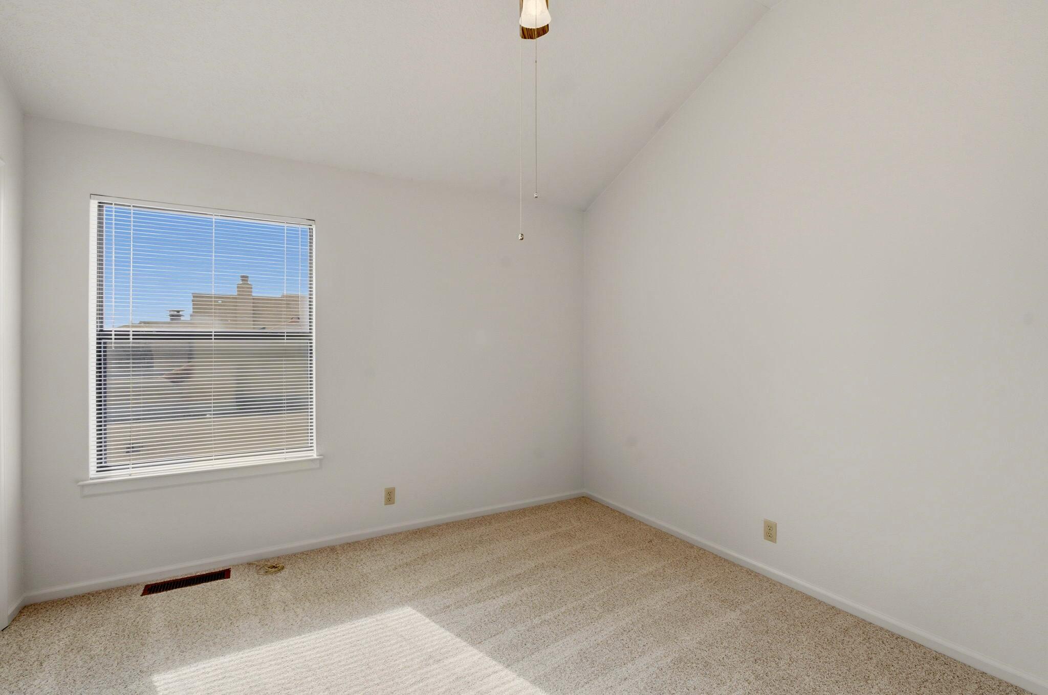 8604 Vineyard Ridge Road Northeast Albuquerque, NM 87122 - Photo 19 of 30 Gallery Image 19