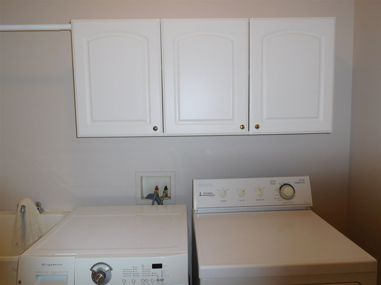 4675 Oakhurst Ridge Road Clarkston, MI 48348 - Photo 41 of 47 31283332-40.JPG