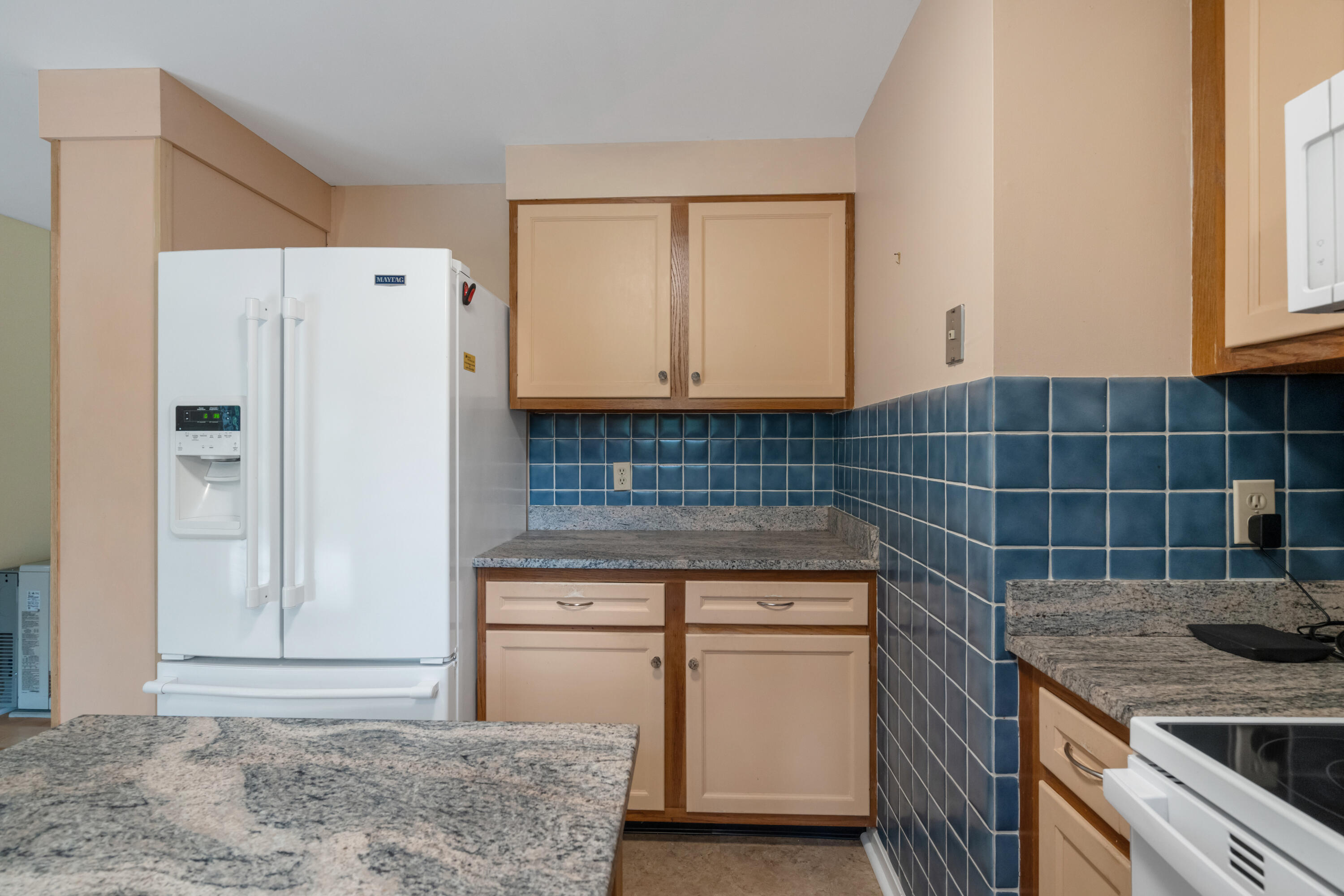 86 Willow Grove Road, Unit 86 Brunswick, ME 04011 - Photo 18 of 55 Kitchen 5