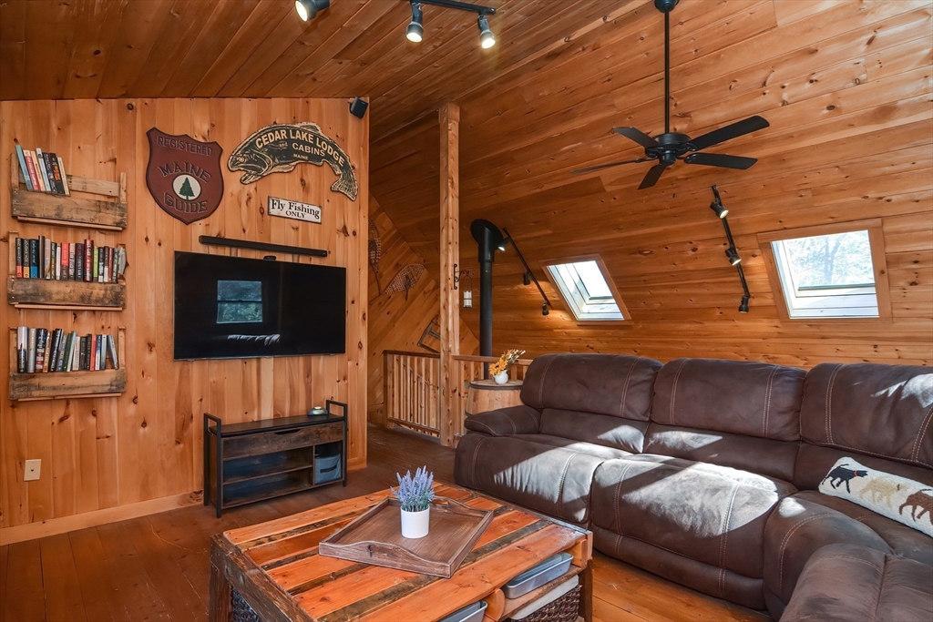 119 Martin Road Douglas, MA 01516 - Photo 25 of 41 Gallery Image 25