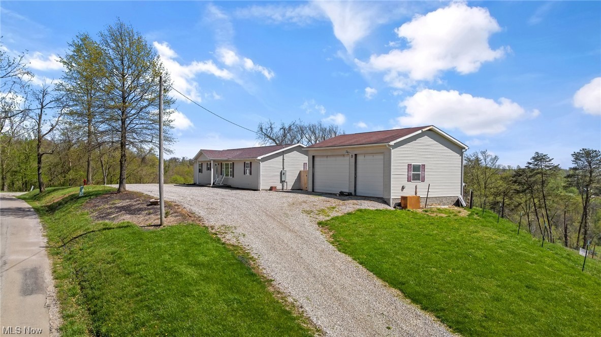 1754 Locust Ridge Road Washington, WV 26181 - Photo 6 of 34