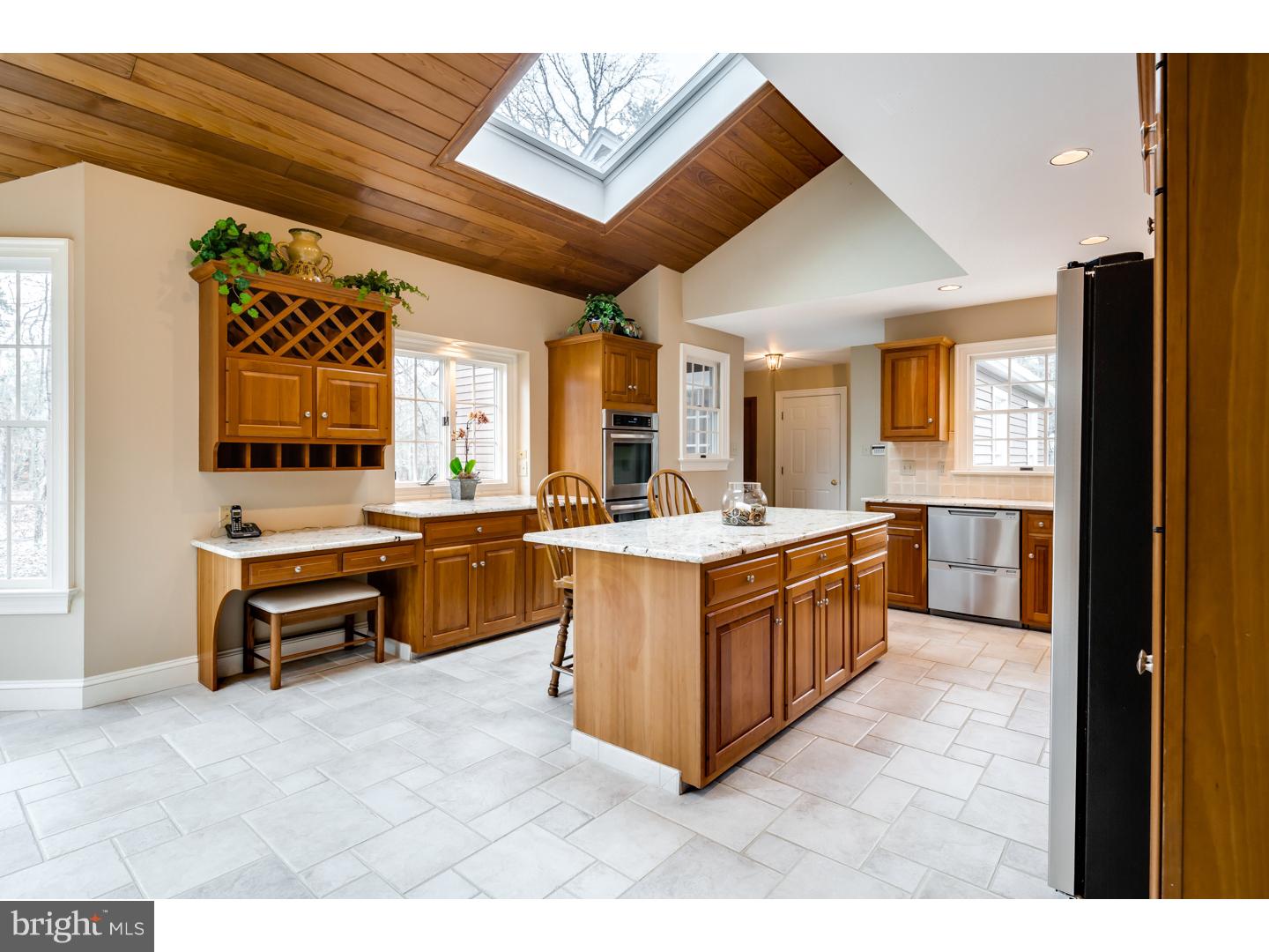 566 McKendimen Road Medford, NJ 08055 - Photo 3 of 23 Gallery Image 3